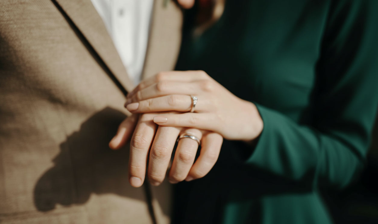 7 أسئلة محتاج تجاوب عليهم في فترة الخطوبة